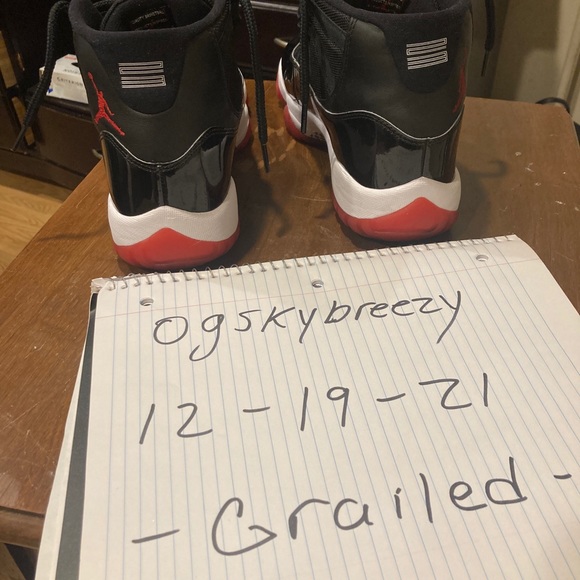 Air Jordan 11 Breds main image 6